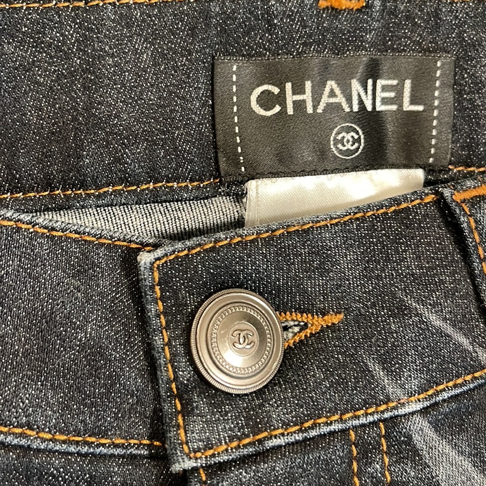 Chanel Jeans - Picture 10 of 10